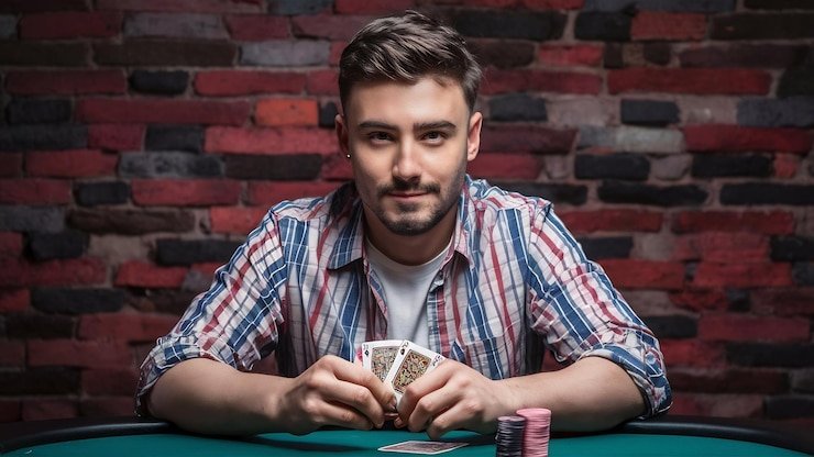 Pengguna mengelola data dan pengaturan privasi melalui antarmuka platform digital